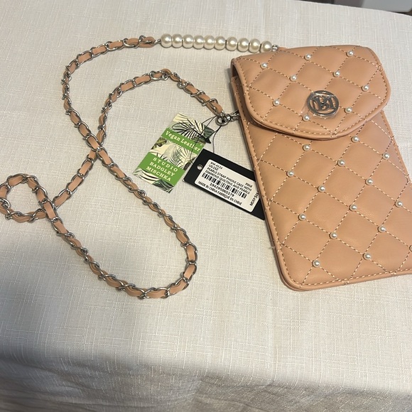 Badgley Mishka Pearl Strap Quilted Cell Phone Case NWT Cream - Picture 5 of 8